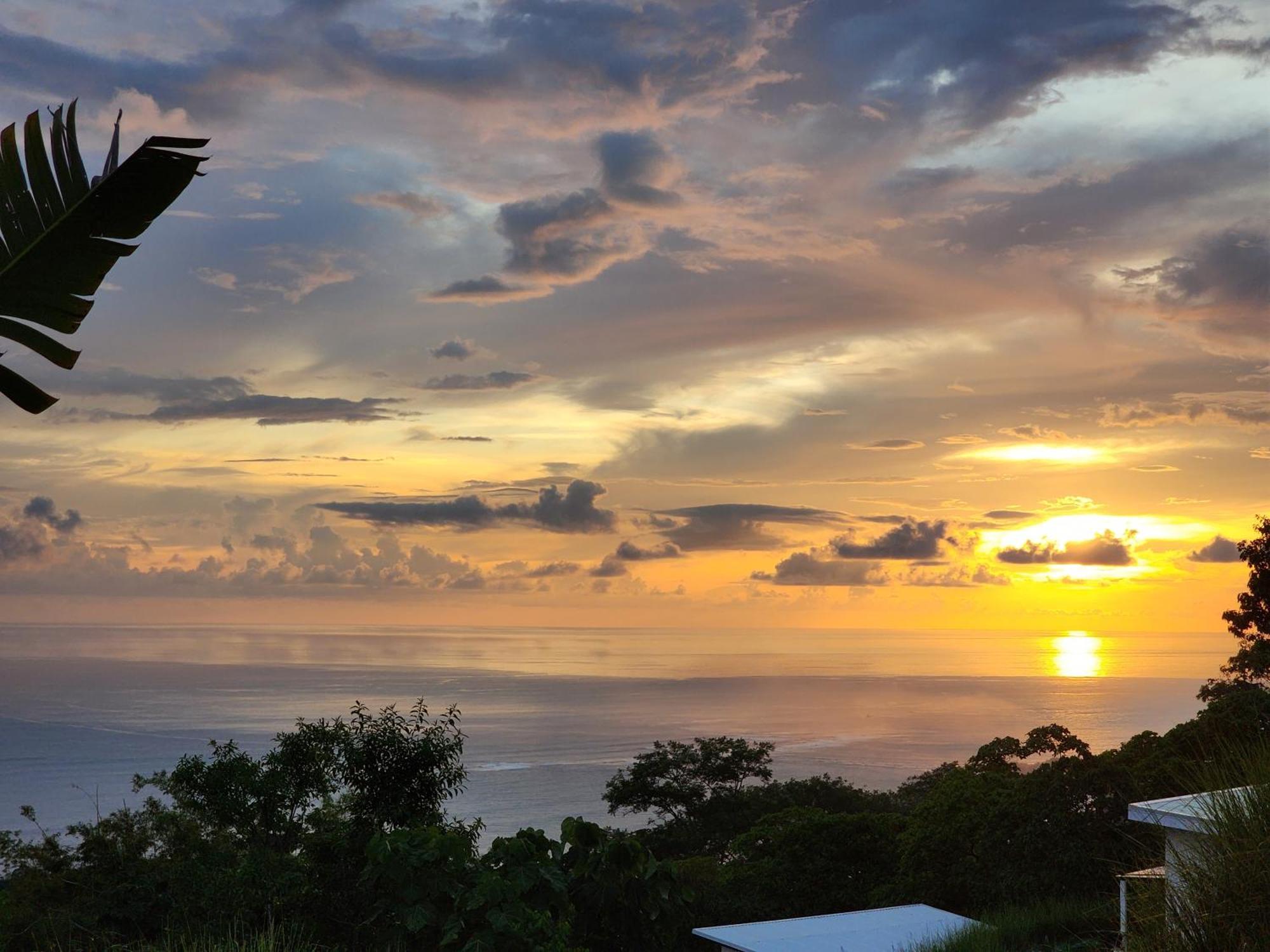 Canavida Villas & Resort อูวีตา ภายนอก รูปภาพ