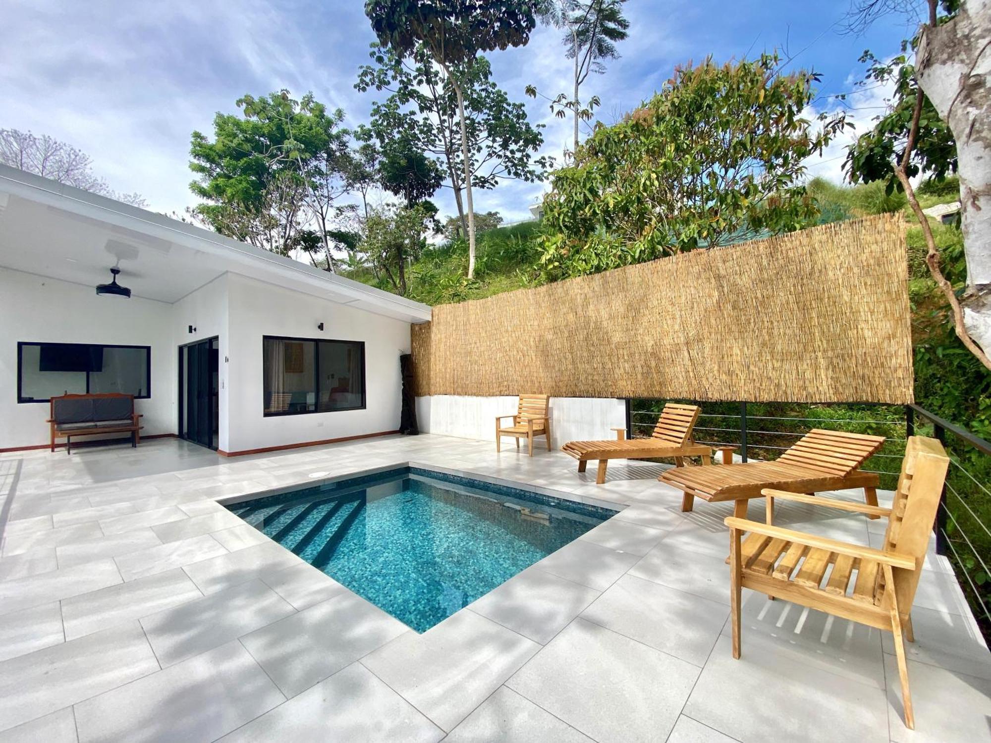 Canavida Villas & Resort อูวีตา ภายนอก รูปภาพ